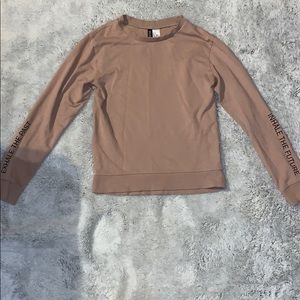 Divided long sleeve shirt